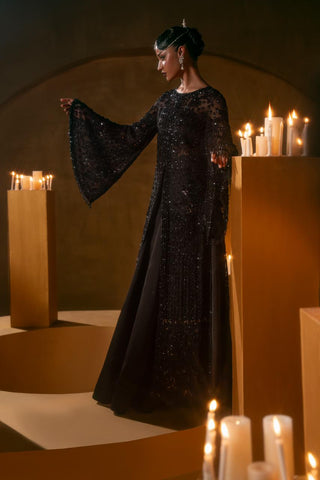 ETERNAL SHADOW OF NEFERTITI